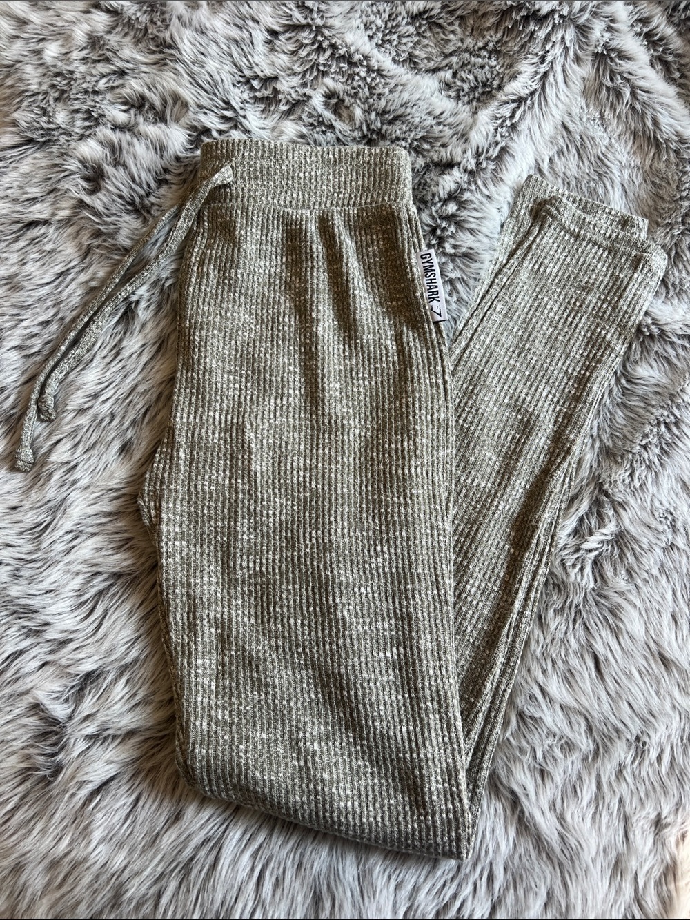 Gymshark Women’s Olive Ribbed Lounge Joggers